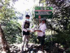 Give staples to the iscp animal keeper