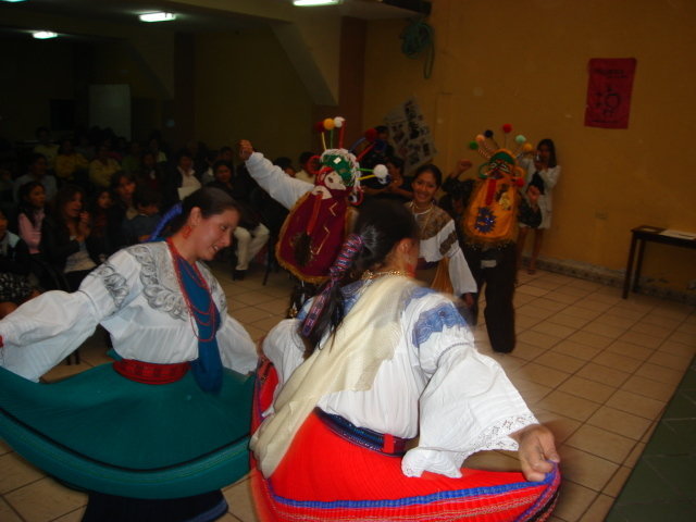 Women in Ecuador Learn Microfinance and IT Skills