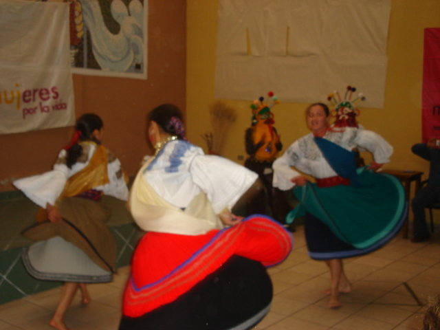 Women in Ecuador Learn Microfinance and IT Skills