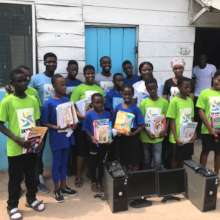 Spellers with their prizes