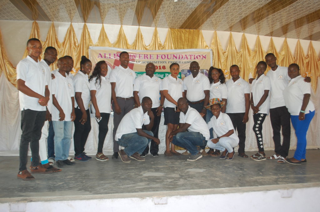 TRAIN 200 NIGERIAN YOUTHS TO BE SELF-RELIANT