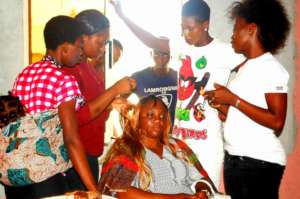 TRAIN 200 NIGERIAN YOUTHS TO BE SELF-RELIANT