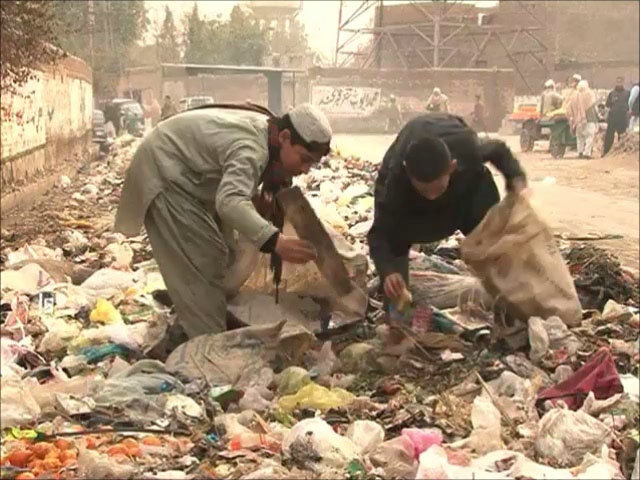 Protect 50 street children from abuse in Quetta
