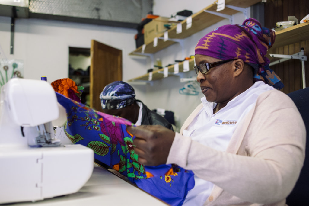 10000 Washable Sanitary Pads for African women