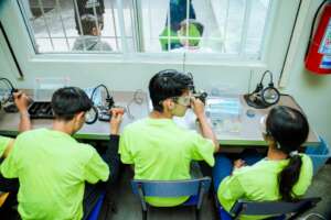 Learning soldering in robotics workshop