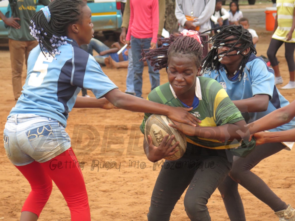 Empower 4 Mozambique coaches to teach 100 in rugby