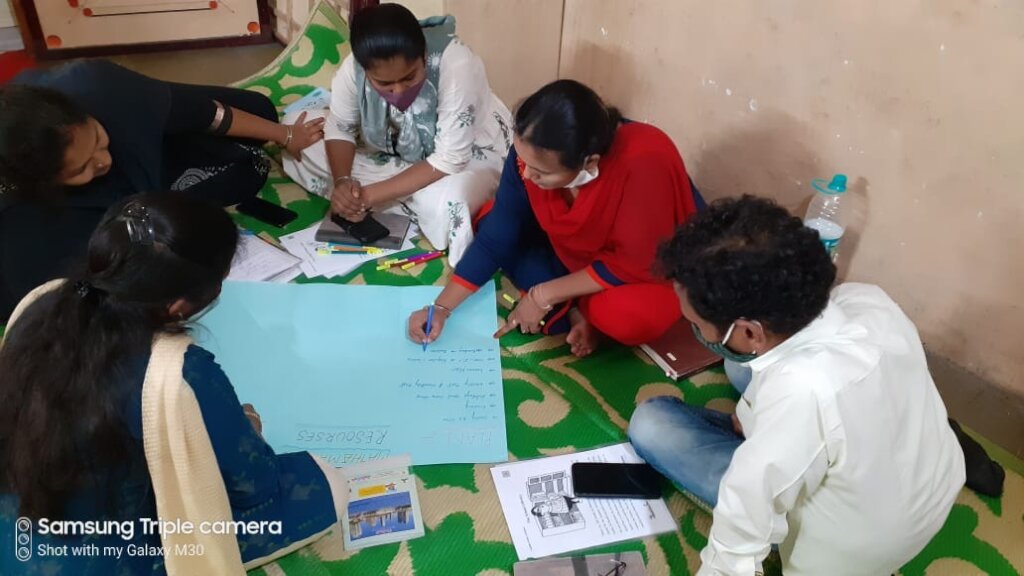 Group discussion in sessions