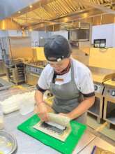 karni, on job training in Japanese Restaurant