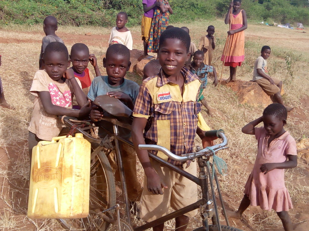Drinking water for a primary school in Uganda