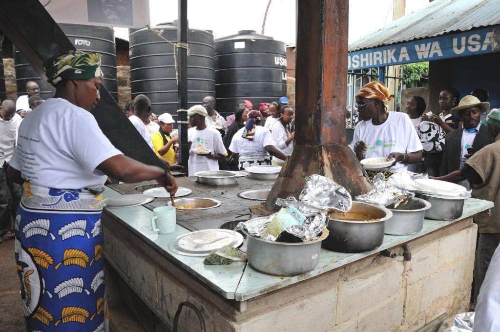 Build a Cooker for Pirates Youth Group, Mathare,KE
