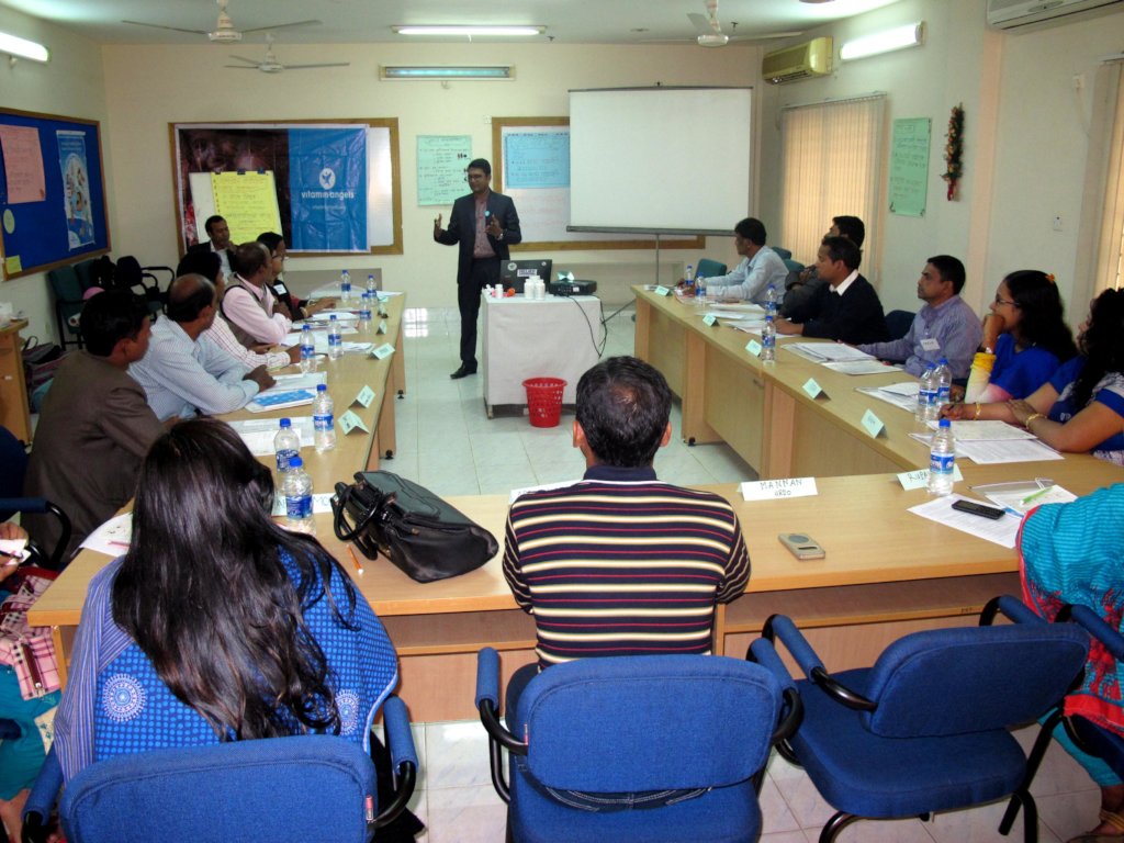 HEALTHY MOTHERS AND HEALTHY BABIES IN BANGLADESH