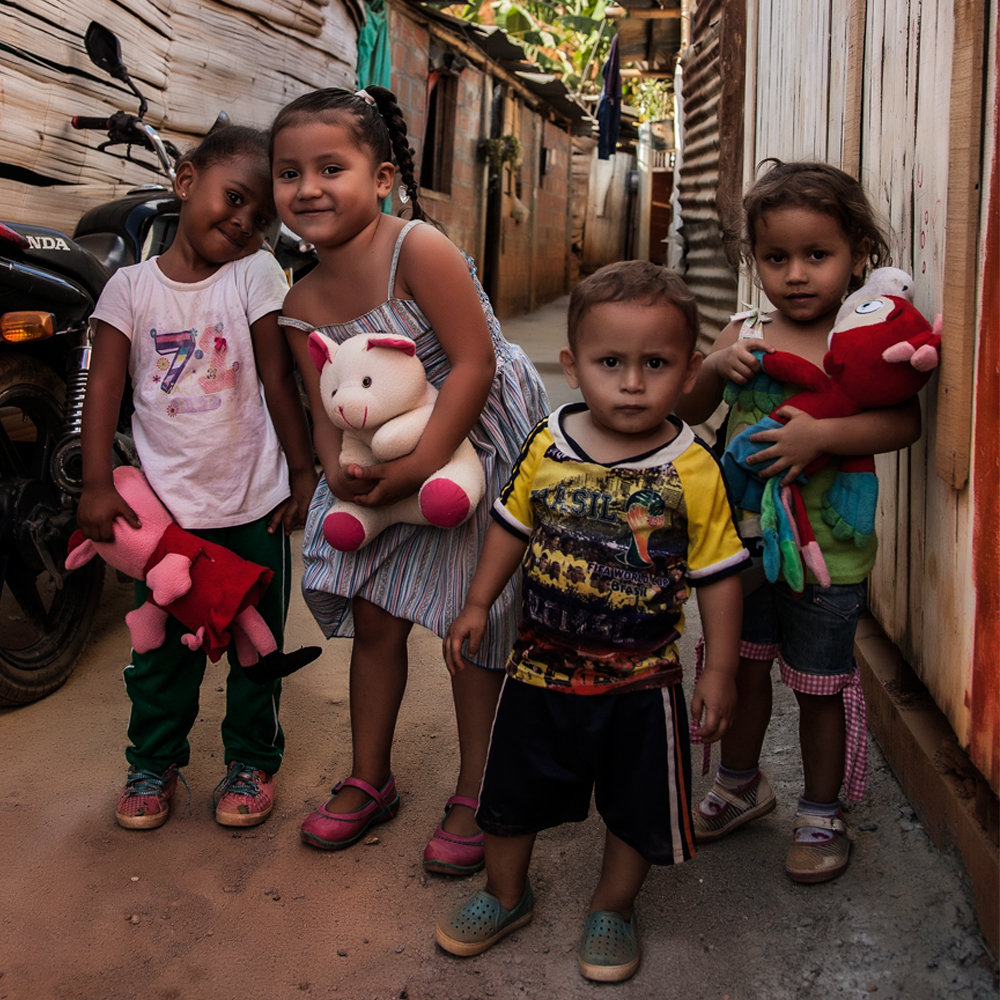 Build an Education Center for Children in Colombia