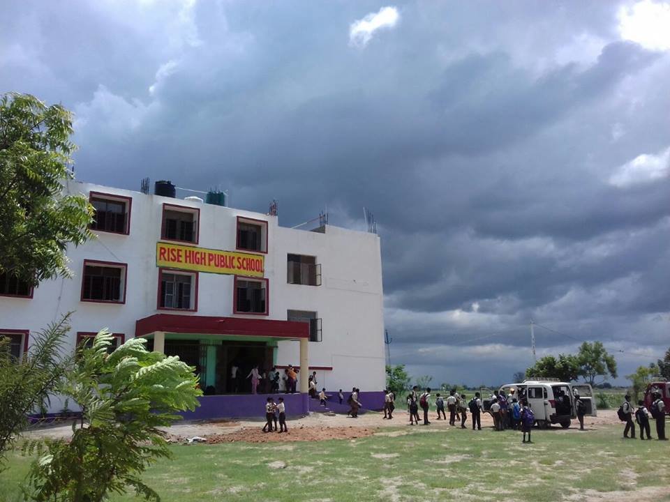 Build Science Lab for 500+ kids in village school