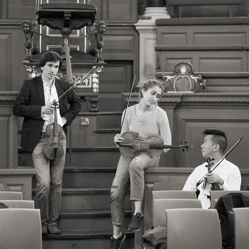 Vivaldi x2: release our new recording worldwide