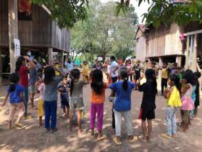 Playing games with local kids in Ratanakiri