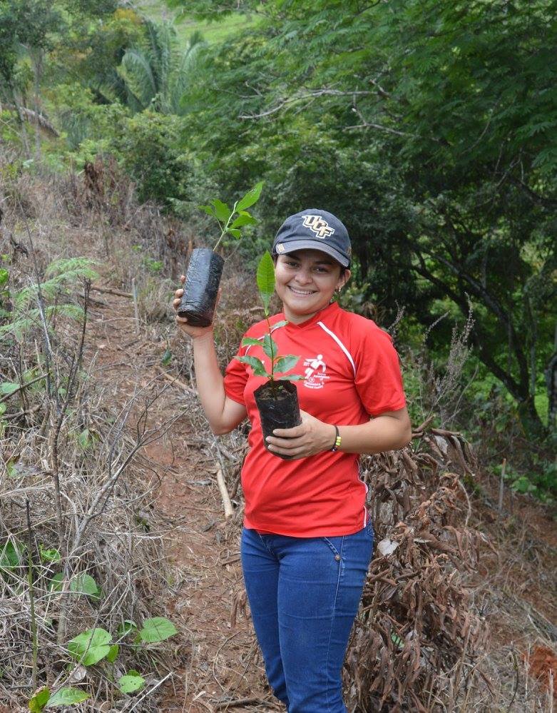 Support Riparian Reforestation with Azuero Farmers