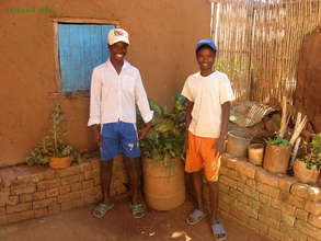 Donne and Dore getting ready for the Highschool