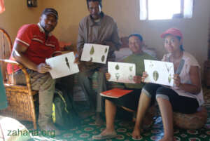 Jean and teachers with botanical vouchers 2012