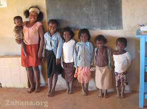 Seven sisters in the school in Fiadanana