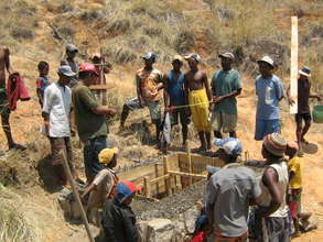 Building the water reservoir on the mountain 2006