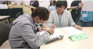 Despite slow reaction, Xiaoting still completely f