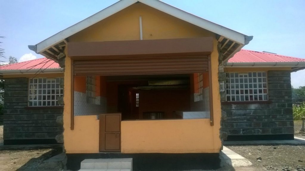 BUILDING THE KLAUS GRUENLING DINING HALL