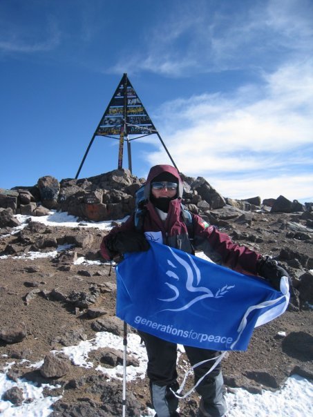 Her Steps Count: Promoting Women in Peacebuilding