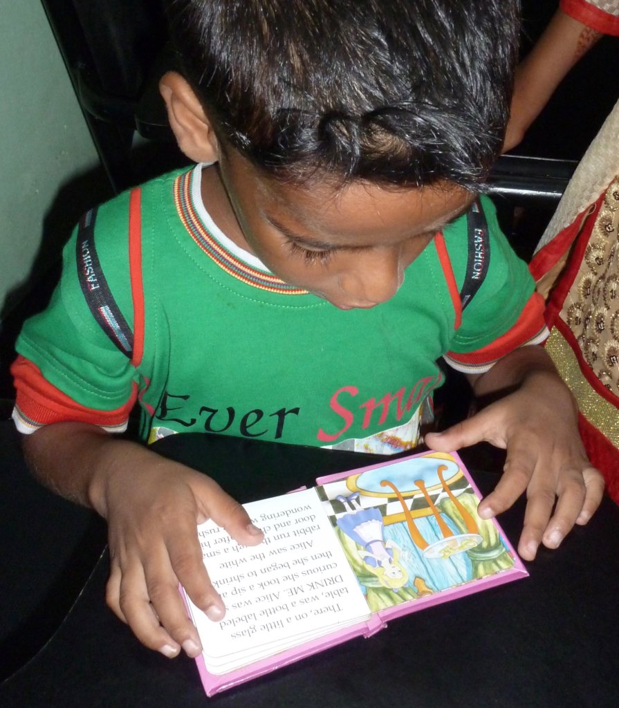 Educate 100 Slum Children in Bangladesh