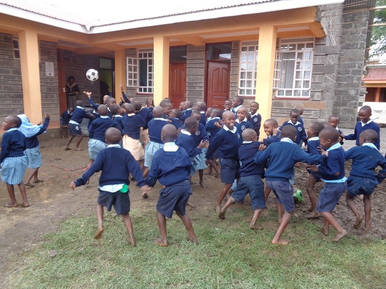 Live and Learn in Kenya School - Sport Courtyard