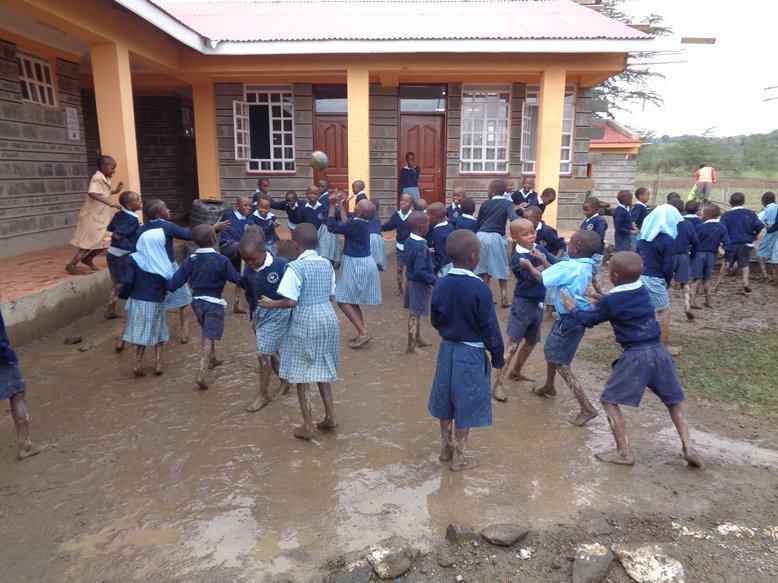 Live and Learn in Kenya School - Sport Courtyard