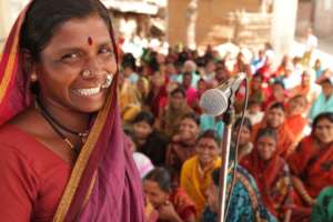 Dwarkabai addresses women in her village
