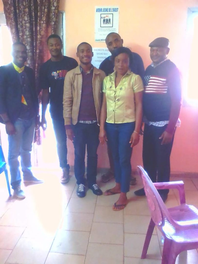Train 22 Young LGBT Defender in Cameroon on Rights