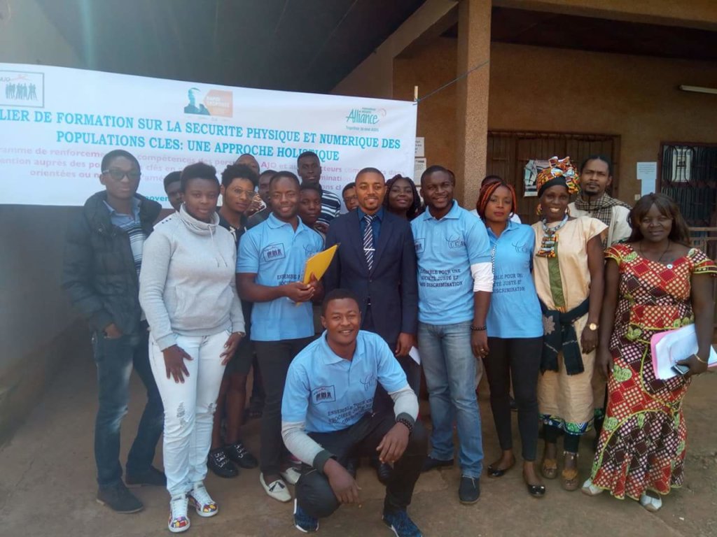 Train 22 Young LGBT Defender in Cameroon on Rights