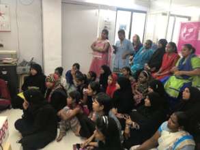 English class at Myna