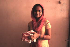 Empower women in Mumbai slums with jobs & hygiene