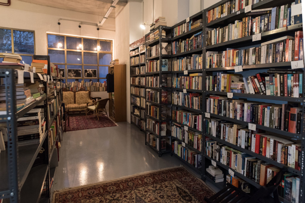 Empower Athens' Displaced people through community