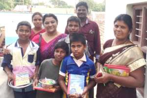 Muthu got prize for running on children's day