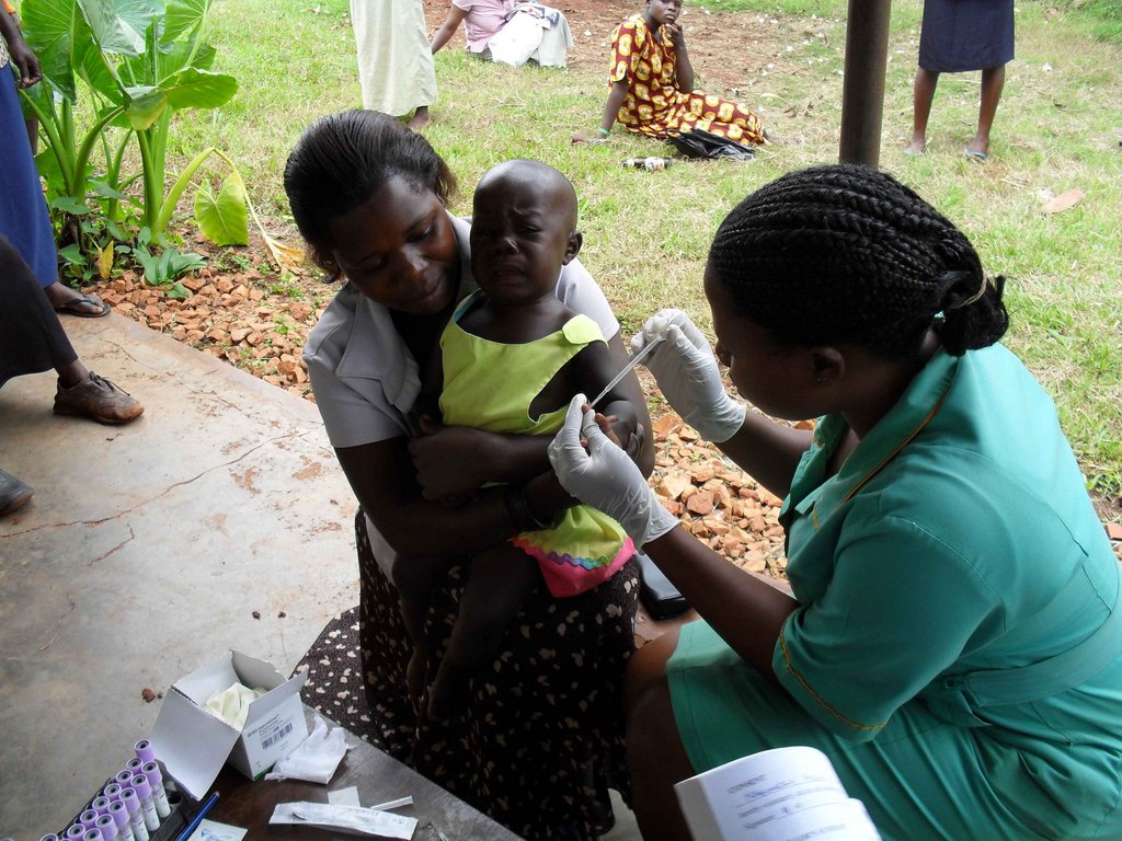 MOBILIZING COMMUNITY ACTION ON AIDS IN UGANDA