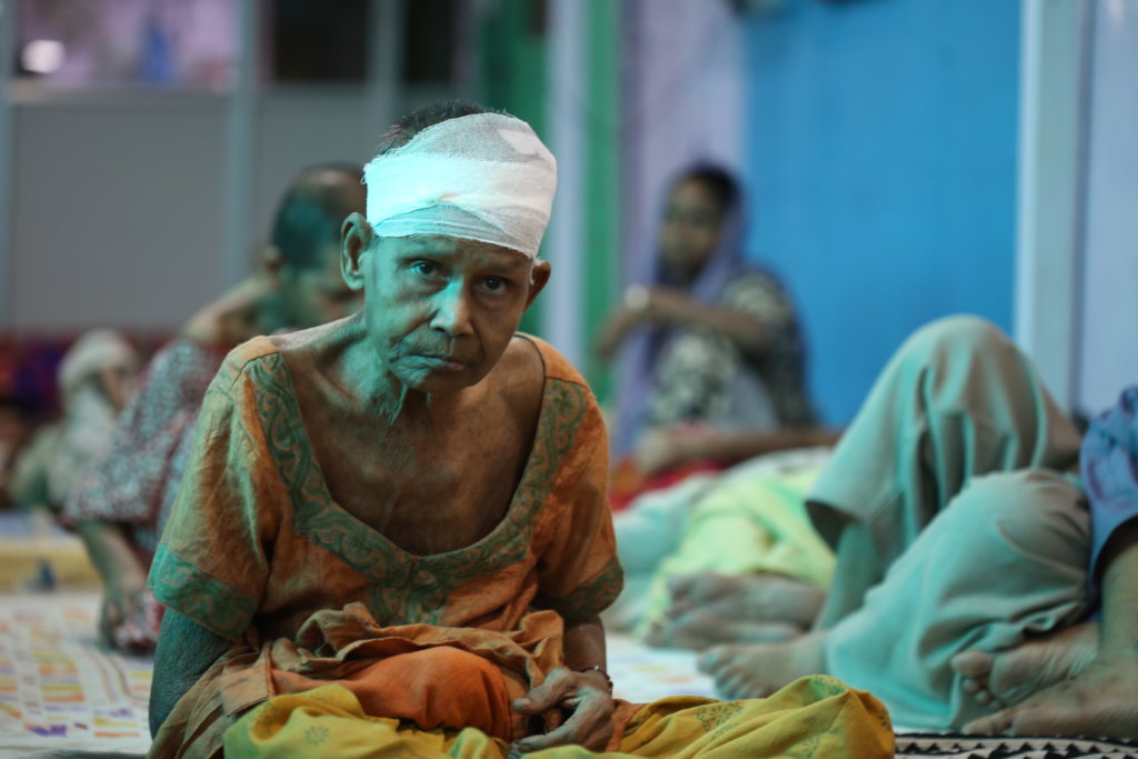 Give Second Chance to Abandoned & Sick Elderly