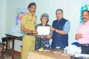 Participants Received "Elephant Ambassador" Award