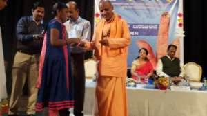 Vaishali receiving 1st prize in Essay Competition