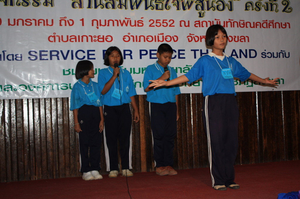 Third Annual Peacemaker Camp for Thai Children