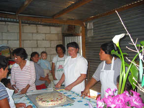 Skills Training for Single Moms in Guatemala City
