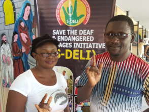 Couple that received eyeglasses