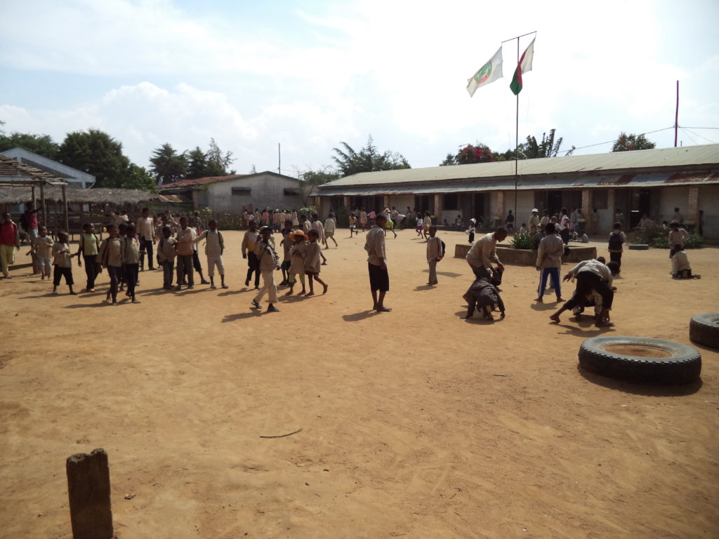 Sending pupils to secondary school in Madagascar
