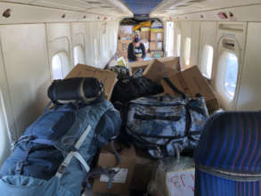 Plane full of medicines to indigenous communities