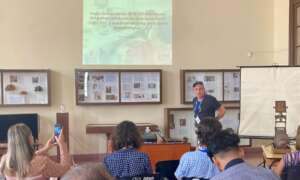 Dr. Mayo presenting at at the Museo Antropologico