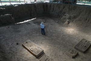 Taking 360 photo inside Mound 3