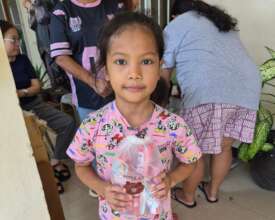 A child from Payatas with her new hygiene kit