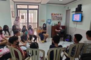 Kids' Seminars on Social Media & Online Etiquette
